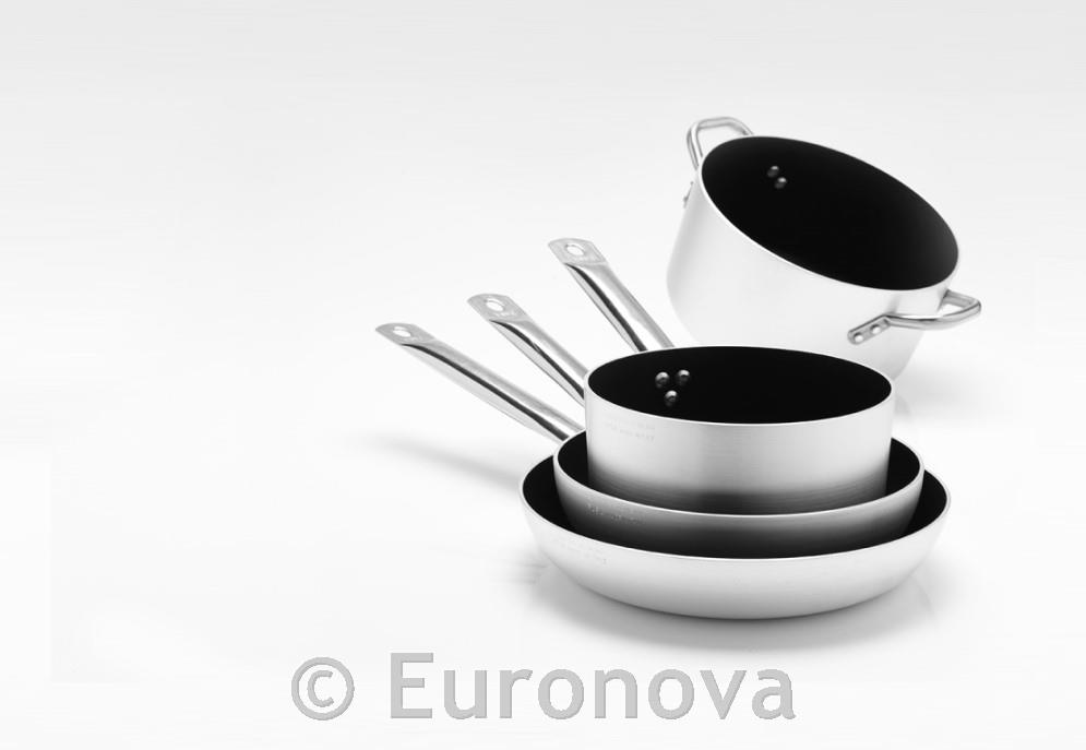 Duboka alu tava / 20cm / 3mm / Nonstick