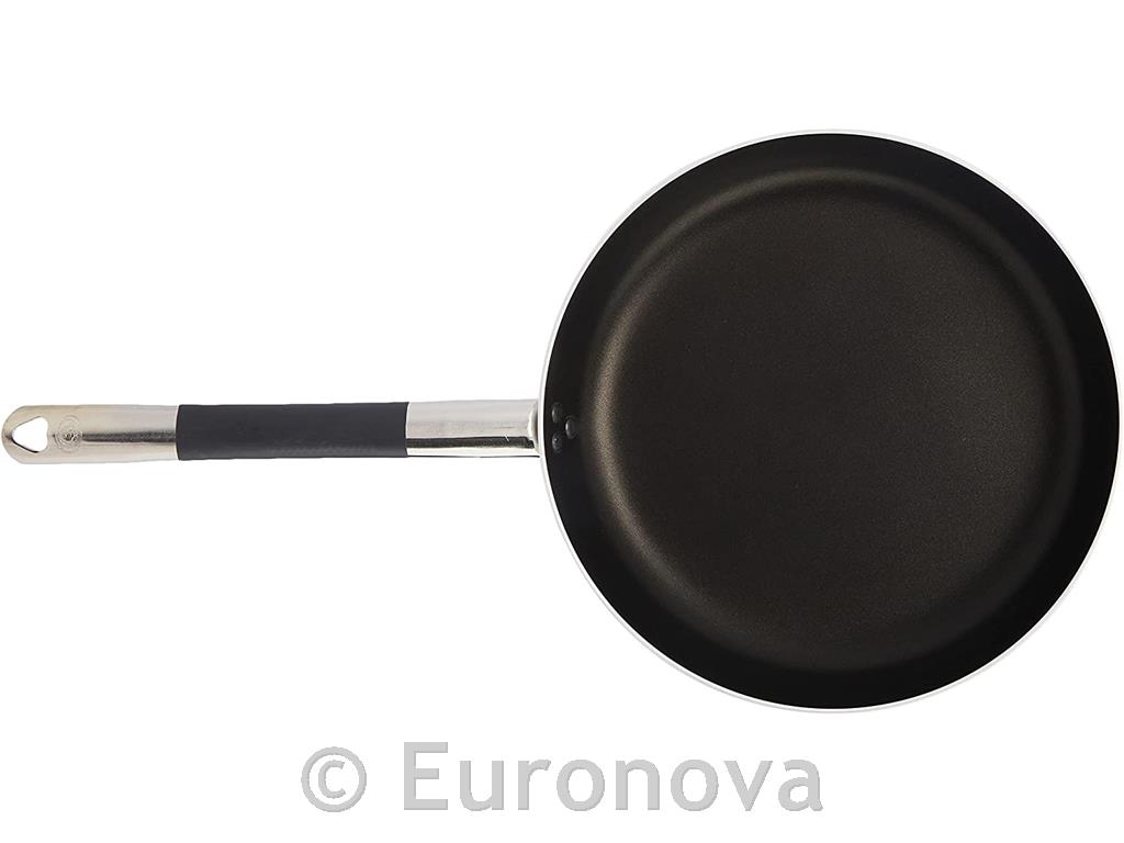 Plitka alu tava / 24cm / 3mm / Nonstick