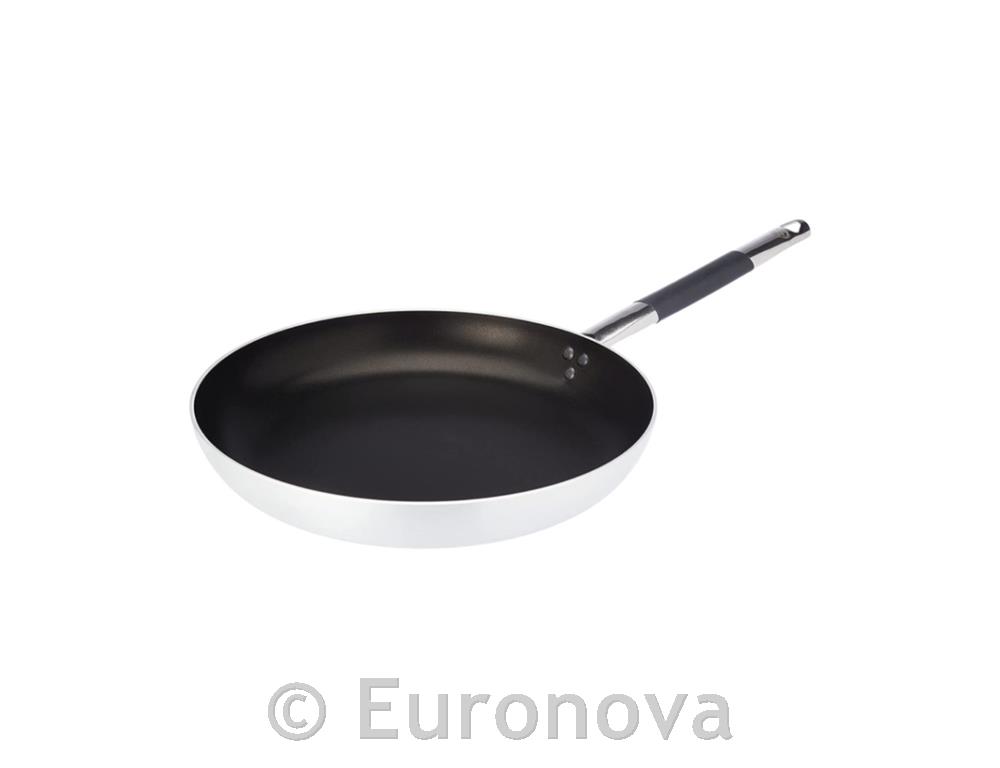 Plitka alu tava / 28cm / 3mm / Nonstick