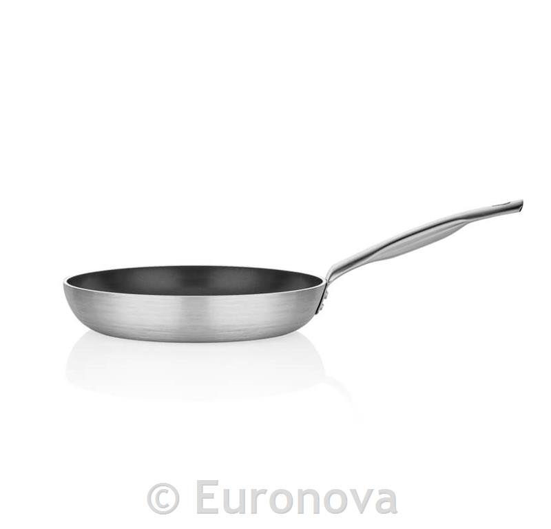 Plitka alu tava / 20cm / 3,5mm /Nonstick